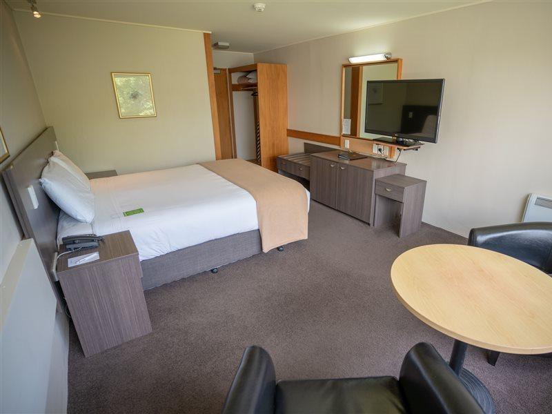 Kingsgate Hotel 3*