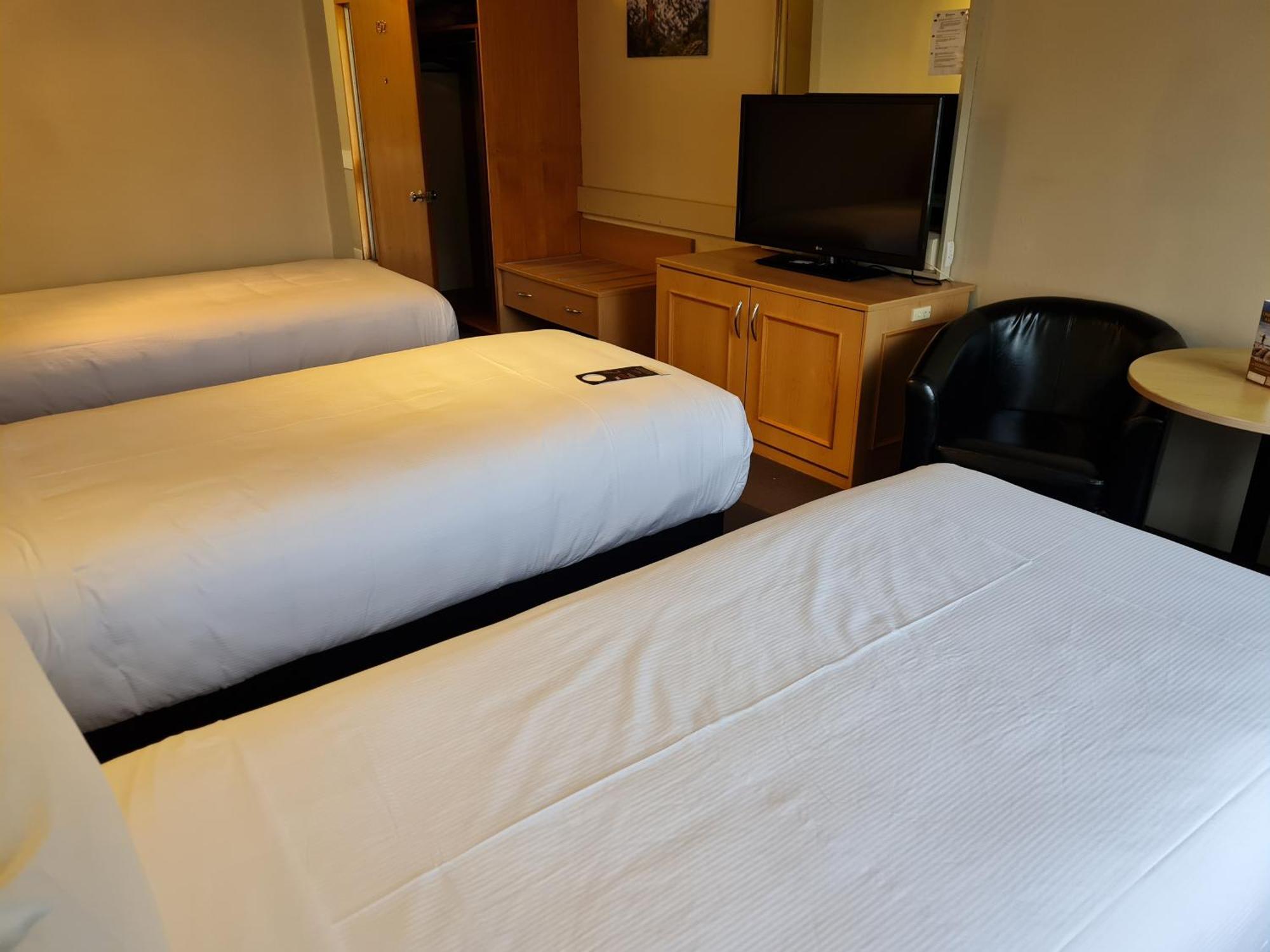 Kingsgate Hotel 3*
